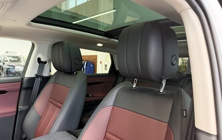 Land Rover Range Rover Evoque II, 2025 год, 6 100 000 рублей, 16 фотография