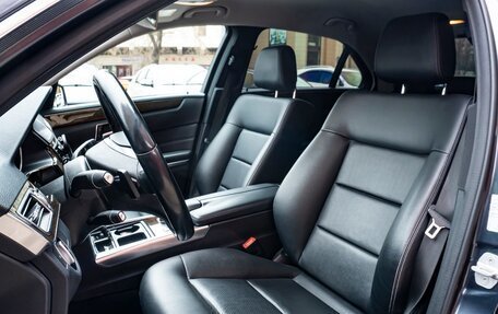 Mercedes-Benz E-Класс, 2013 год, 1 990 000 рублей, 21 фотография