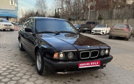 BMW 5 серия, 1995 год, 900 000 рублей, 1 фотография