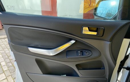 Ford C-MAX I рестайлинг, 2010 год, 870 000 рублей, 9 фотография