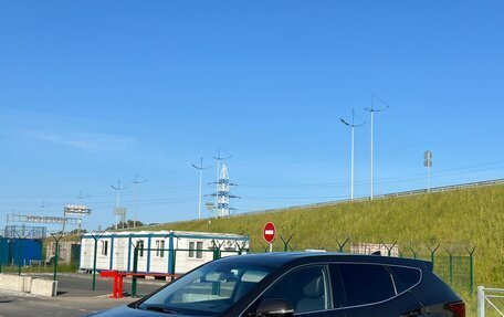 Hyundai Santa Fe III рестайлинг, 2018 год, 2 100 000 рублей, 2 фотография