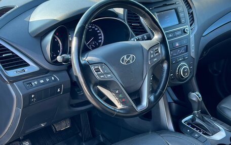 Hyundai Santa Fe III рестайлинг, 2018 год, 2 100 000 рублей, 11 фотография