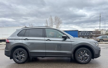 Volkswagen Tiguan II, 2021 год, 2 350 000 рублей, 5 фотография
