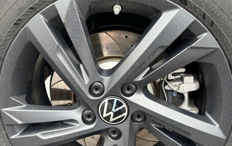 Volkswagen Tiguan II, 2021 год, 2 350 000 рублей, 9 фотография