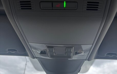 Volkswagen Tiguan II, 2021 год, 2 350 000 рублей, 25 фотография