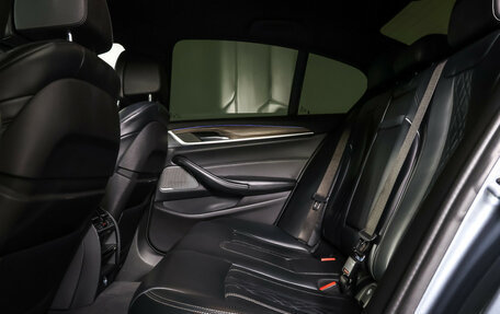 BMW 5 серия, 2018 год, 4 390 000 рублей, 12 фотография