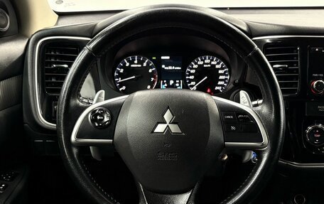 Mitsubishi Outlander III рестайлинг 3, 2012 год, 1 289 900 рублей, 8 фотография
