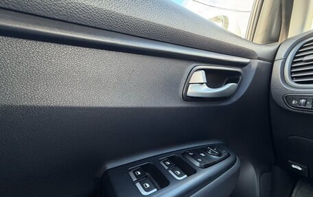 KIA Rio IV, 2017 год, 1 490 000 рублей, 14 фотография