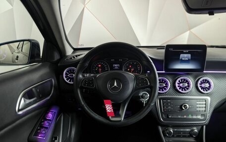 Mercedes-Benz GLA, 2019 год, 1 993 000 рублей, 20 фотография