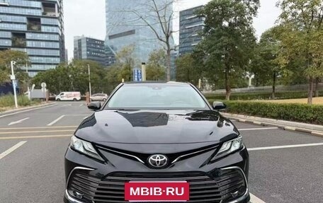 Toyota Camry, 2021 год, 3 918 000 рублей, 2 фотография
