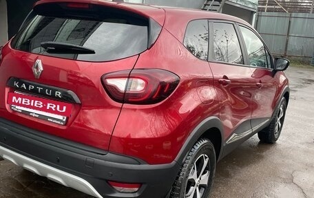 Renault Kaptur I рестайлинг, 2020 год, 1 800 000 рублей, 4 фотография