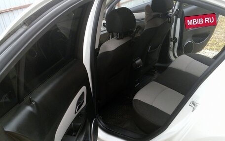 Chevrolet Cruze II, 2013 год, 750 000 рублей, 6 фотография