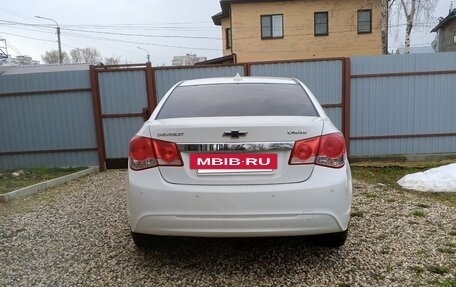 Chevrolet Cruze II, 2013 год, 750 000 рублей, 2 фотография