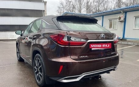 Lexus RX IV рестайлинг, 2016 год, 4 350 000 рублей, 6 фотография