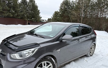 Hyundai Solaris II рестайлинг, 2013 год, 658 000 рублей, 7 фотография