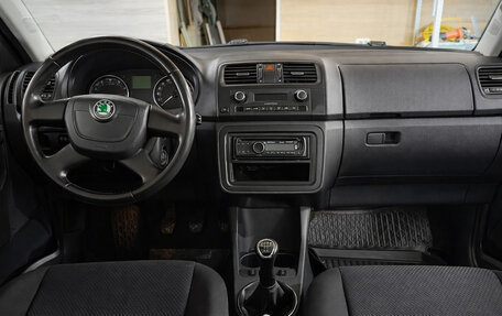 Skoda Fabia II, 2011 год, 440 000 рублей, 11 фотография