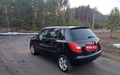 Skoda Fabia II, 2011 год, 440 000 рублей, 7 фотография