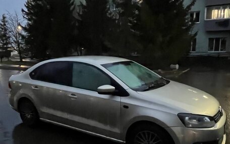 Volkswagen Polo VI (EU Market), 2010 год, 440 000 рублей, 2 фотография