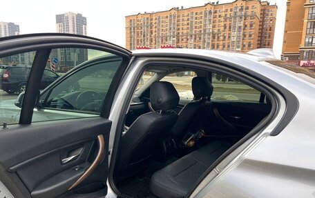 BMW 3 серия, 2016 год, 2 300 000 рублей, 14 фотография