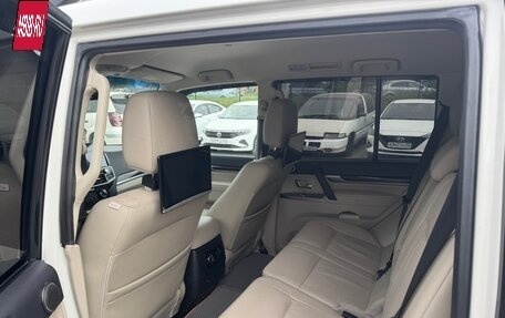 Mitsubishi Pajero IV, 2019 год, 3 400 000 рублей, 12 фотография