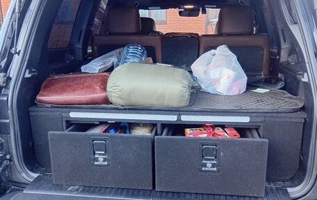 Toyota Land Cruiser 200, 2020 год, 6 500 000 рублей, 6 фотография