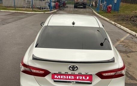 Toyota Camry, 2019 год, 2 800 000 рублей, 3 фотография