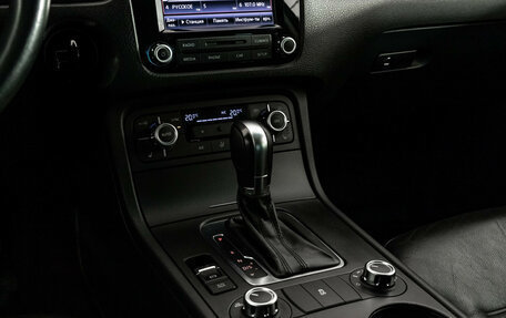 Volkswagen Touareg III, 2013 год, 2 299 000 рублей, 12 фотография