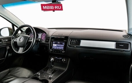 Volkswagen Touareg III, 2013 год, 2 299 000 рублей, 9 фотография