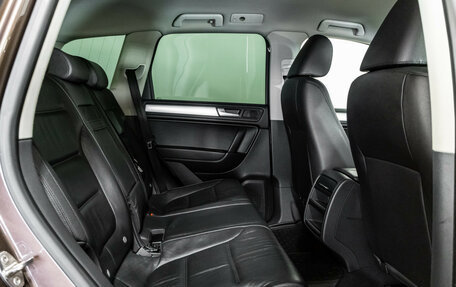 Volkswagen Touareg III, 2013 год, 2 299 000 рублей, 20 фотография