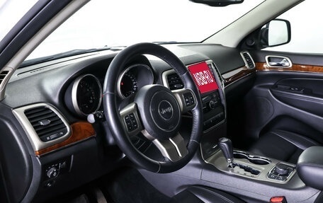 Jeep Grand Cherokee, 2012 год, 2 290 000 рублей, 15 фотография