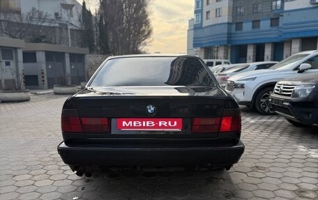 BMW 5 серия, 1995 год, 900 000 рублей, 3 фотография