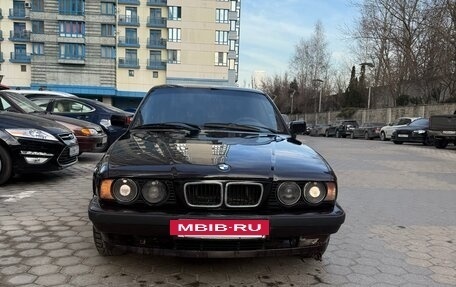BMW 5 серия, 1995 год, 900 000 рублей, 2 фотография