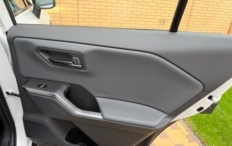 Toyota RAV4, 2026 год, 4 525 000 рублей, 22 фотография