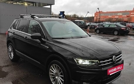 Volkswagen Tiguan II, 2017 год, 1 950 000 рублей, 2 фотография