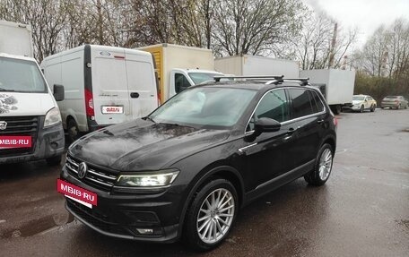 Volkswagen Tiguan II, 2017 год, 1 950 000 рублей, 8 фотография