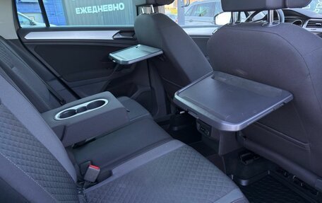 Volkswagen Tiguan II, 2017 год, 2 450 000 рублей, 17 фотография