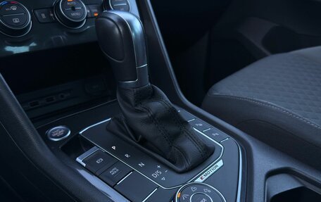 Volkswagen Tiguan II, 2017 год, 2 450 000 рублей, 19 фотография