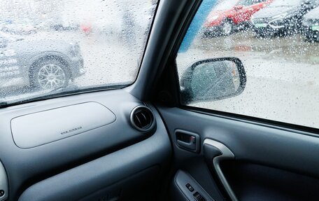 Toyota RAV4, 2001 год, 670 000 рублей, 13 фотография