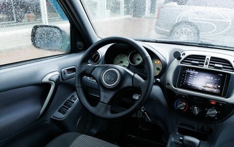 Toyota RAV4, 2001 год, 670 000 рублей, 14 фотография