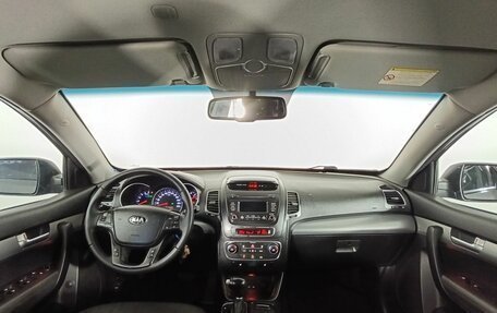 KIA Sorento II рестайлинг, 2013 год, 1 690 000 рублей, 9 фотография