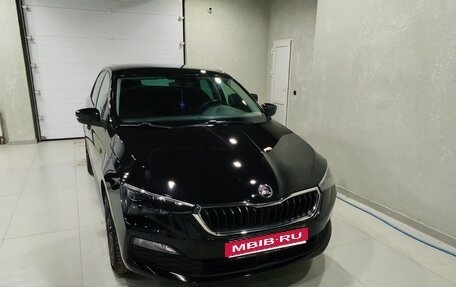 Skoda Rapid II, 2021 год, 2 100 000 рублей, 1 фотография