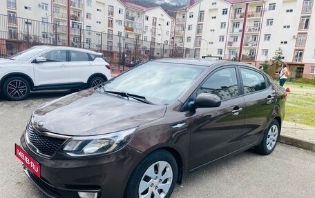 KIA Rio III рестайлинг, 2015 год, 1 100 000 рублей, 1 фотография