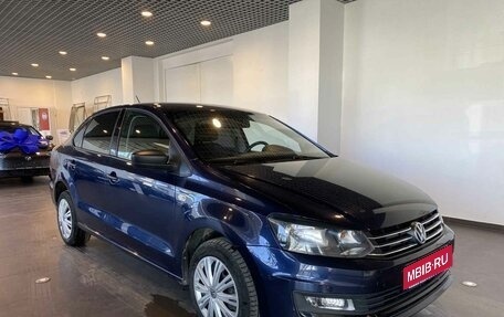 Volkswagen Polo VI (EU Market), 2017 год, 1 097 000 рублей, 1 фотография