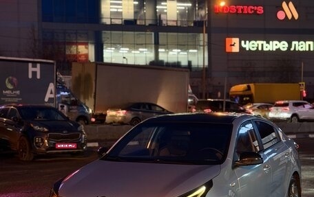 KIA Rio IV, 2022 год, 1 400 000 рублей, 1 фотография