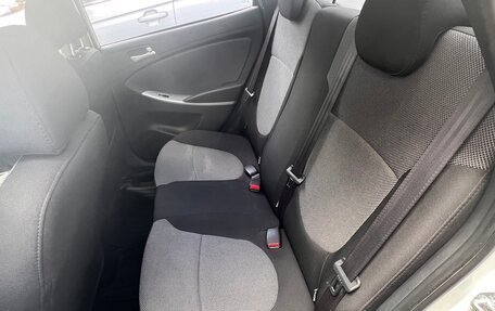 Hyundai Solaris II рестайлинг, 2011 год, 520 000 рублей, 6 фотография