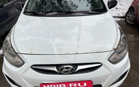 Hyundai Solaris II рестайлинг, 2011 год, 520 000 рублей, 8 фотография