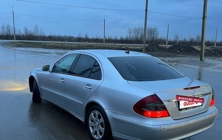 Mercedes-Benz E-Класс, 2007 год, 715 000 рублей, 4 фотография