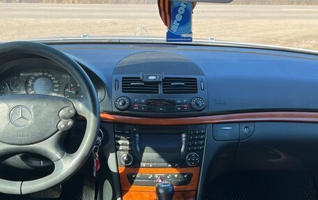Mercedes-Benz E-Класс, 2007 год, 715 000 рублей, 12 фотография