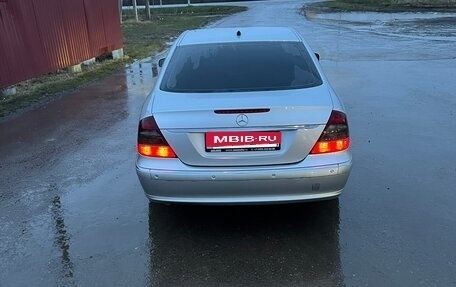 Mercedes-Benz E-Класс, 2007 год, 715 000 рублей, 8 фотография