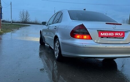 Mercedes-Benz E-Класс, 2007 год, 715 000 рублей, 5 фотография